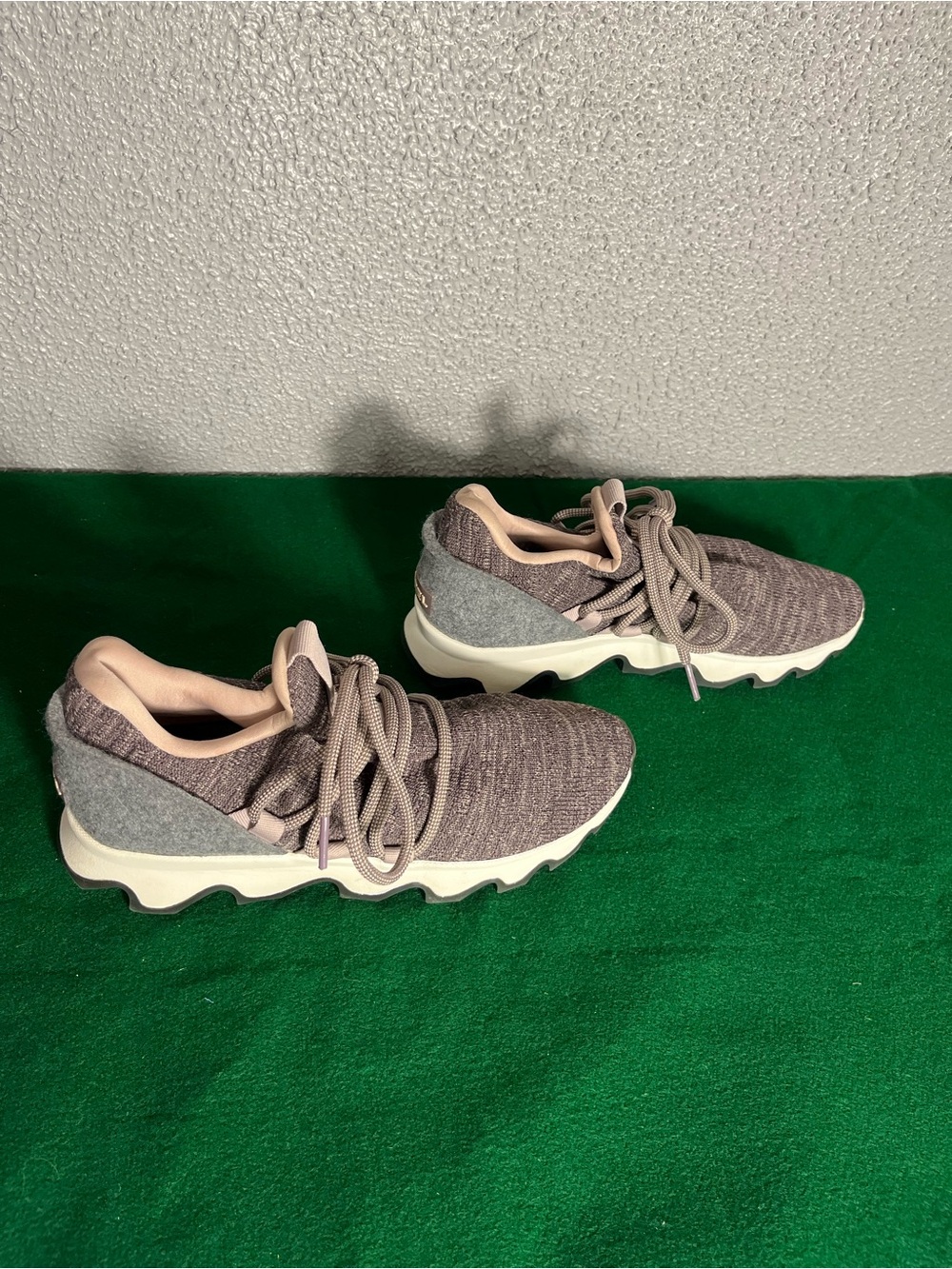 SOREL Kinetic Lace Sneaker Sz 7 - Picture 11 of 11